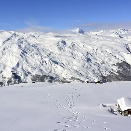 شاليه Chalet Abode - The Alpine Club سان-مارتن-دي-بيفيل